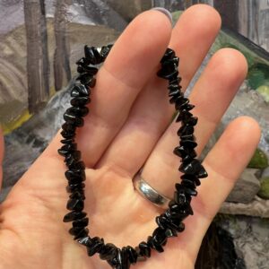 Sort obsidian armbånd